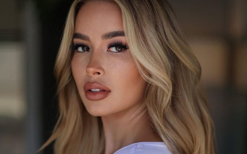 Elena Kamperi alter, Größe, gewicht, vermögen,Freund, Ehemann